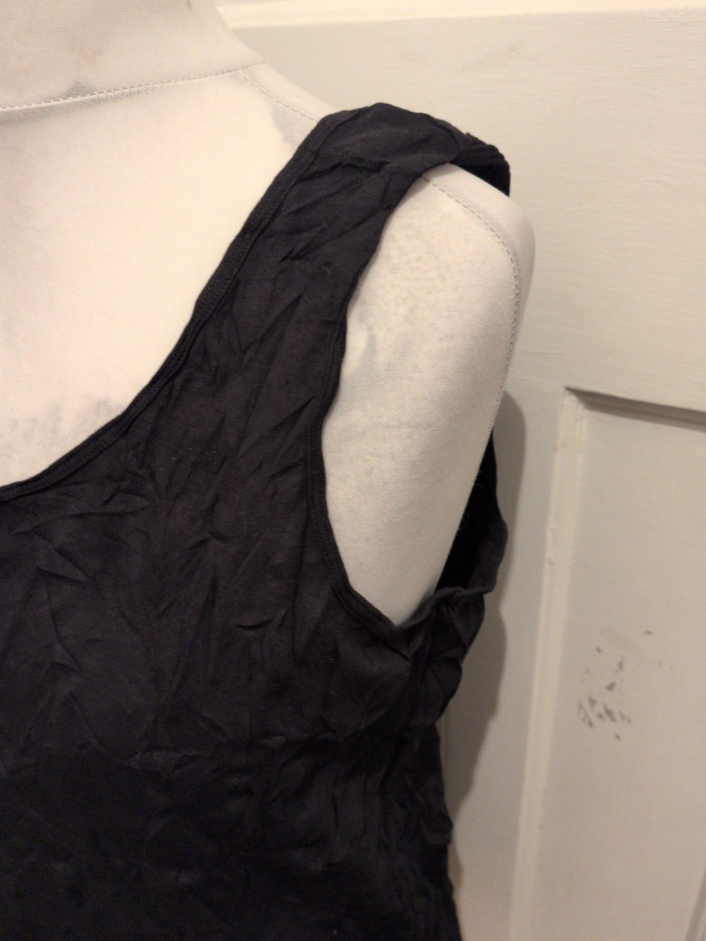 George Basics 22 Fitted Vest Black Sleeveless T-shirt