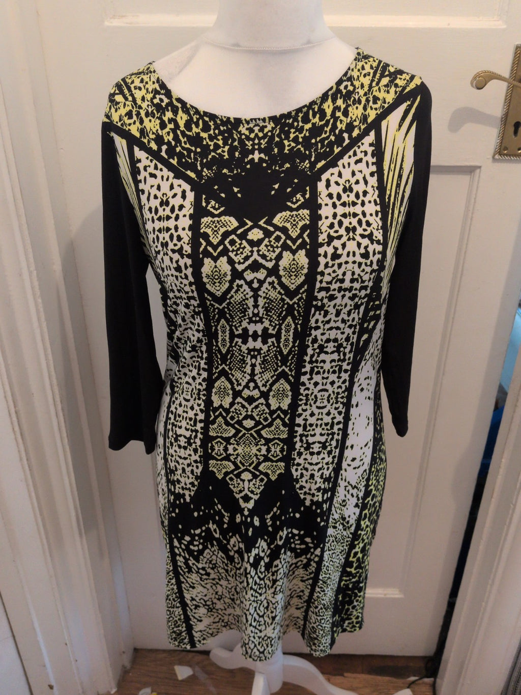 M&S Collection 12 Lime And Black 3/4 Sleeved Dress
