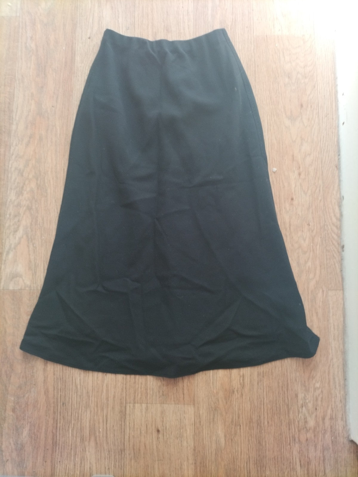 Ladies Marks And Spencer Size 8 30" Length Black Lined Flare Skirt