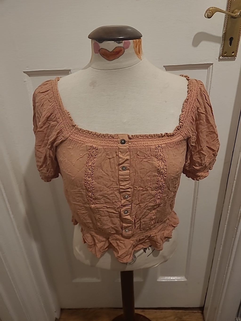 Ladies Primark Size 8 Nude Elasticated Short Sleeved Tshirt