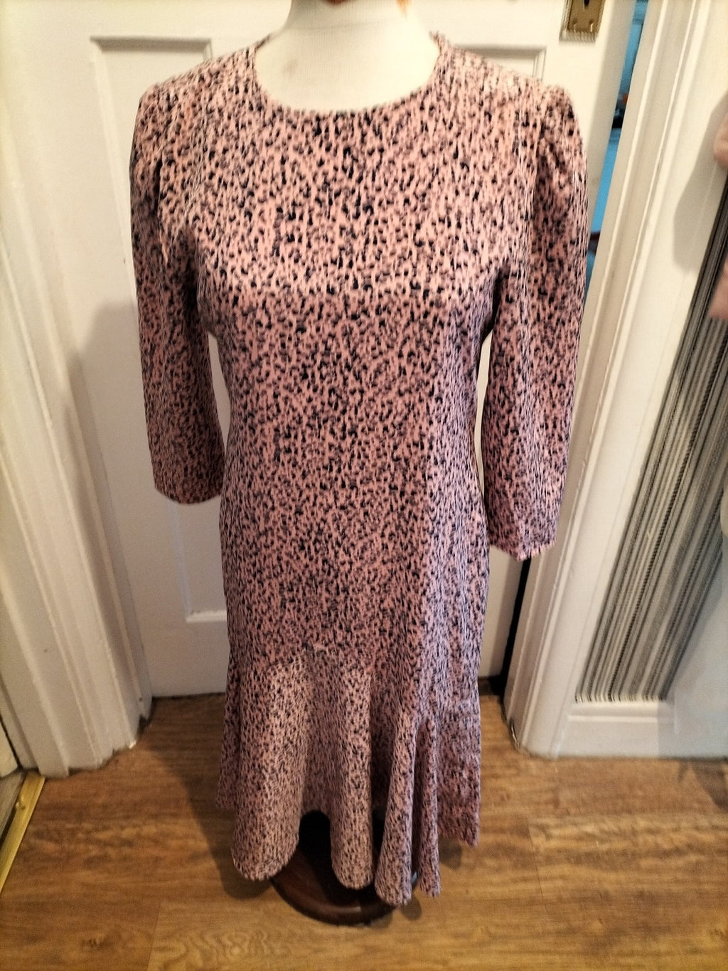 Ladies Karida London Size 12 Pink/Black Mid Sleeved Dress