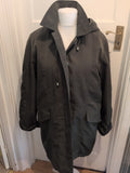 Holmewood 14 Green Lined Long Sleeve Coat