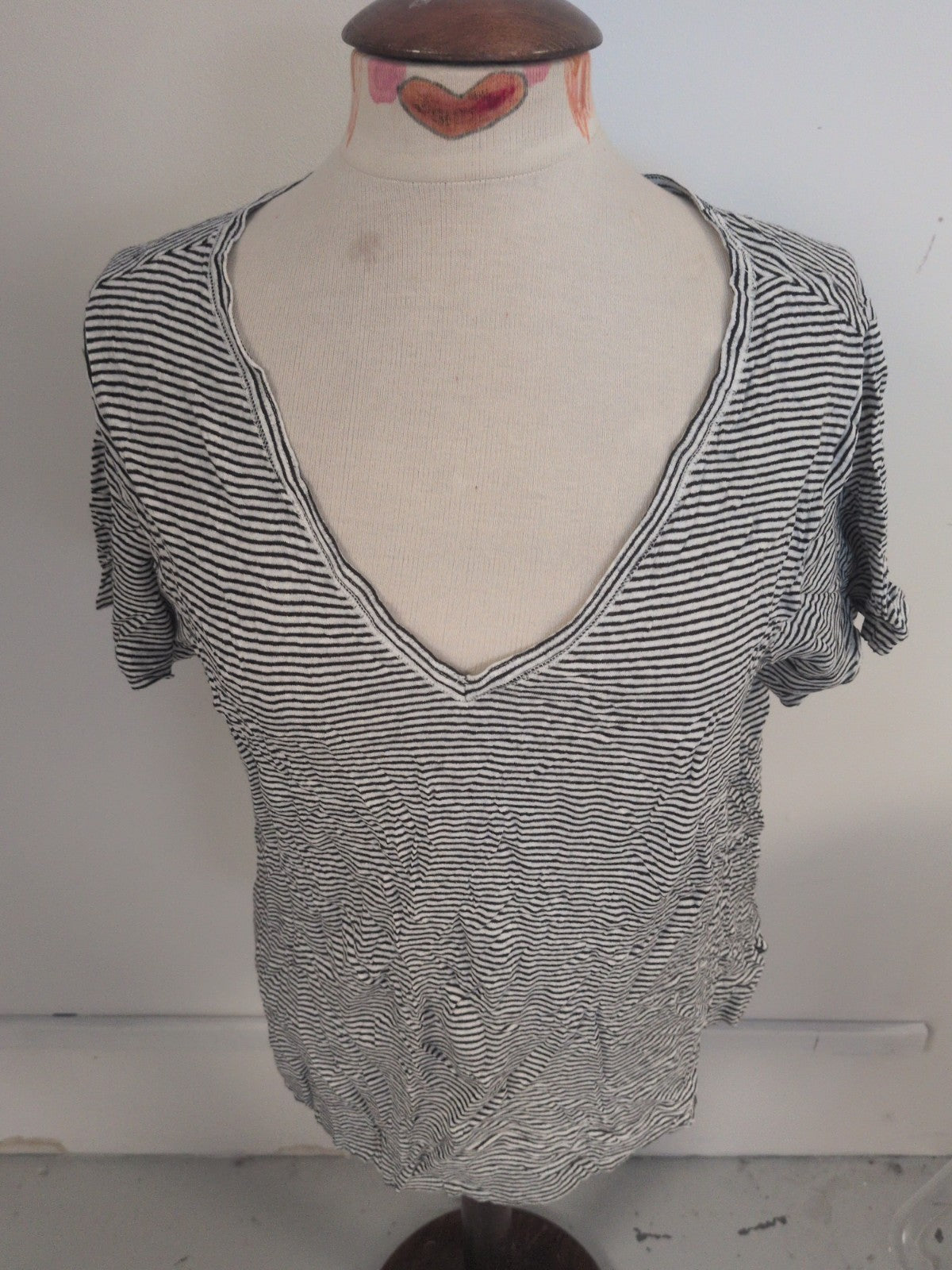 M&S 18 Black And White Short Sleeve V Neck T-shirt