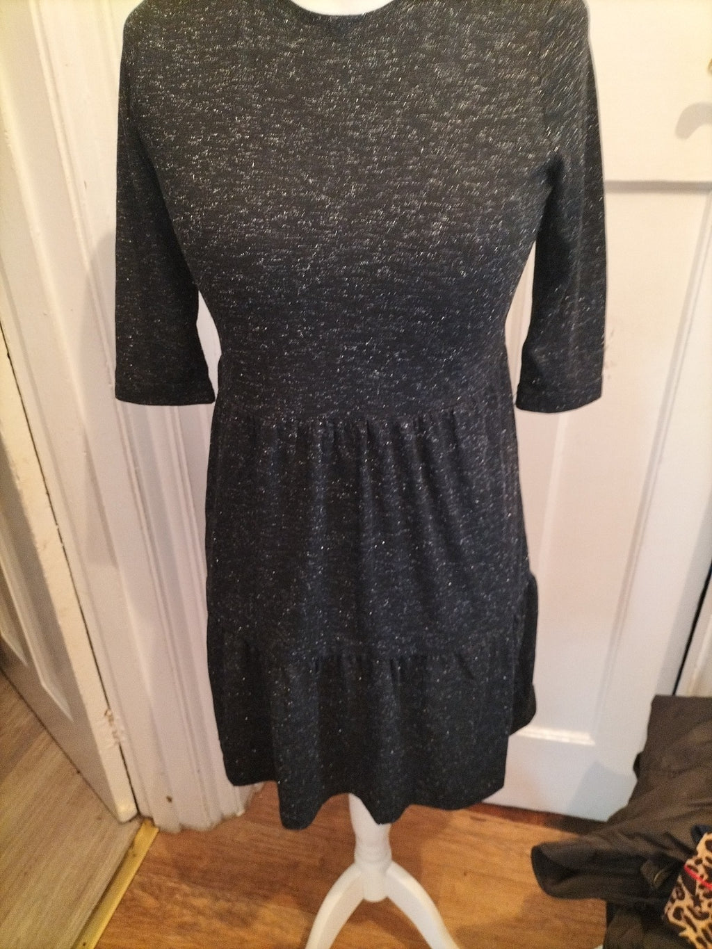 Ladies Beloved Size 8 Black And Silver Long Sleeved Dress