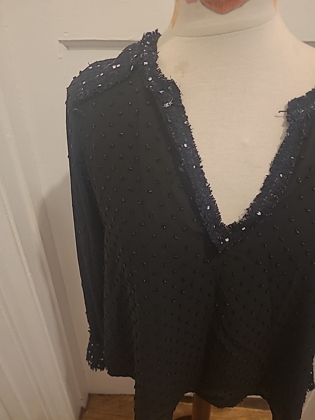 Ladies Zara Size Small Black Bobble Detail Long Sleeved Blouse