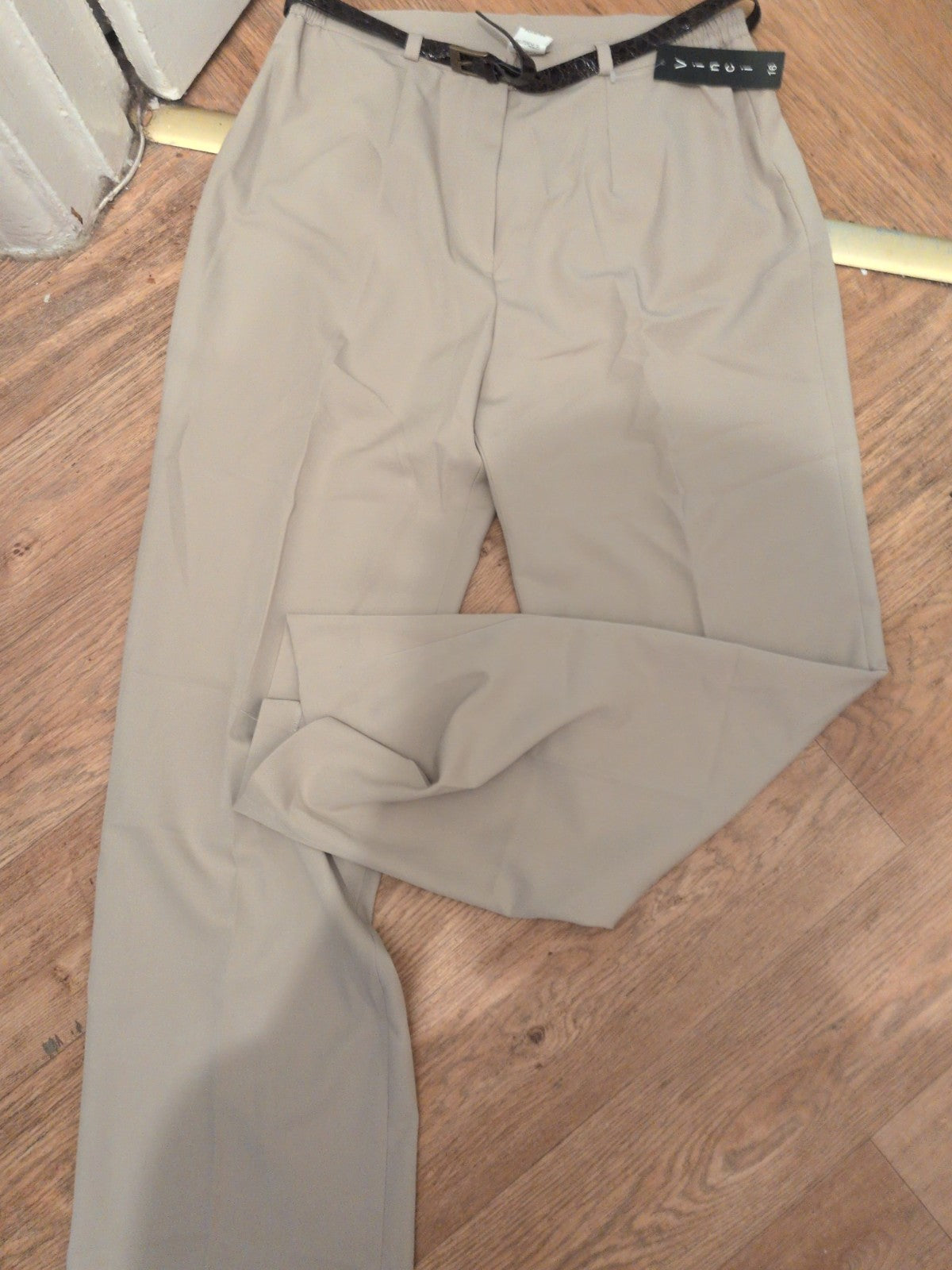 Brand New Vinci 16 Stone Belted Trousers RRP £39