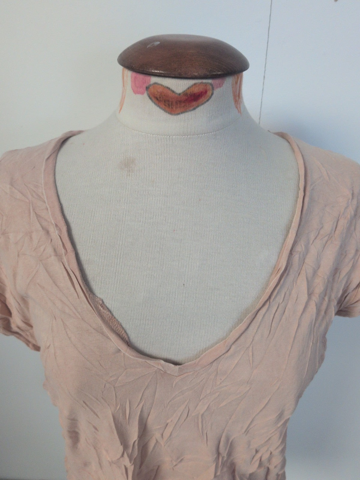 Ladies Zara Size Medium Beige V Neck Short Sleeve Tshirt