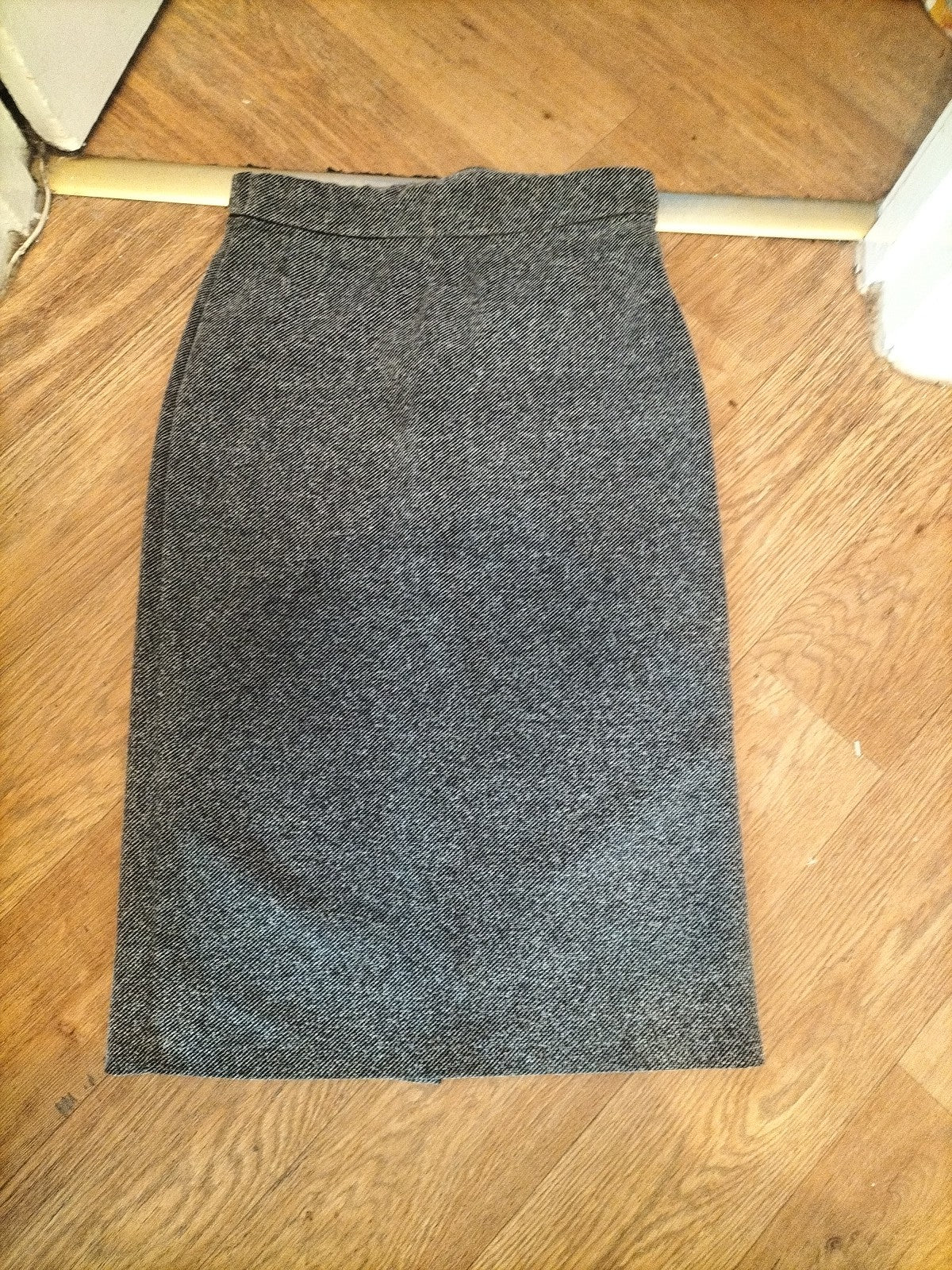 Marks And Spencer 12 Grey Fleck Lined Split Hem Skirt