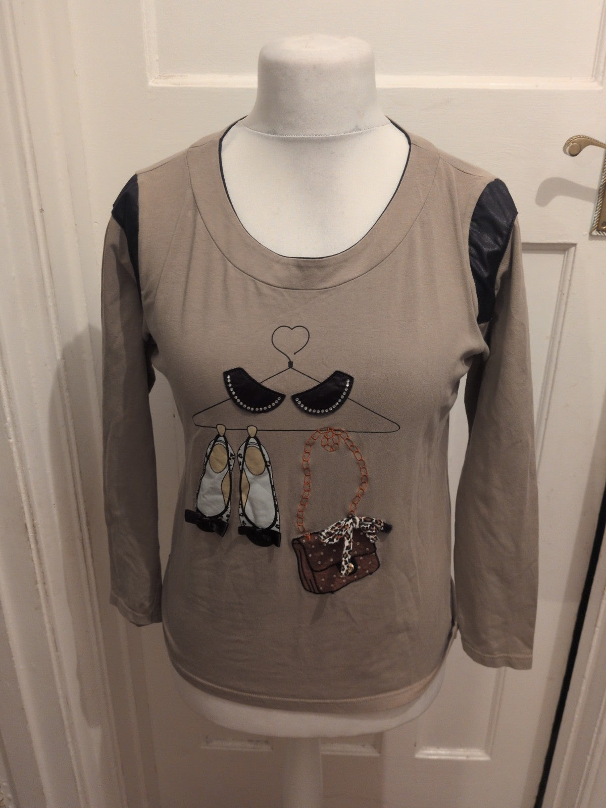 Ladies Cowest Soft Size Large Greyish Green Print Long Sleeve T-shirt