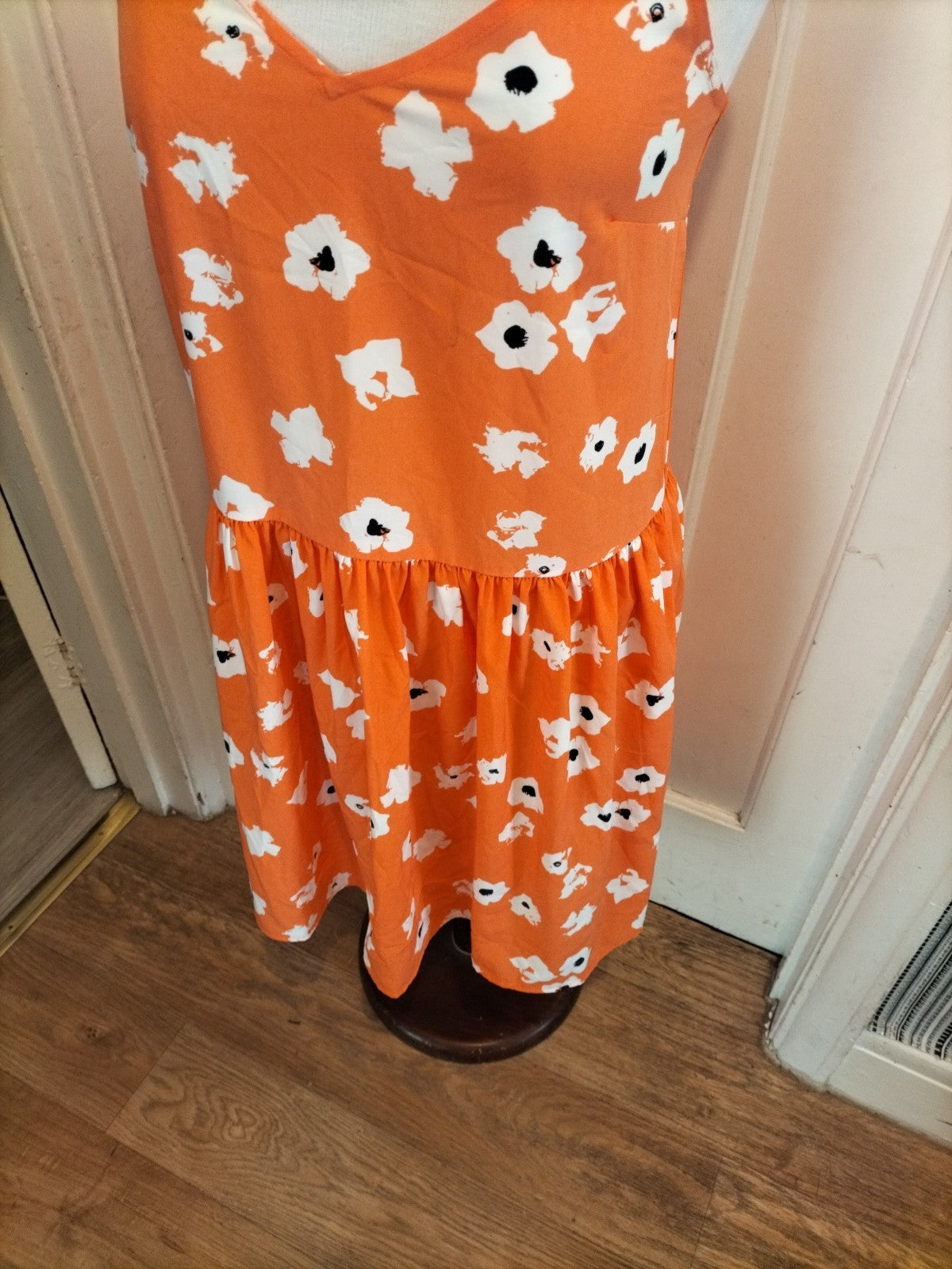 Ladies Pieces Size Small Orange White Floral Sleeveless Summer Dress