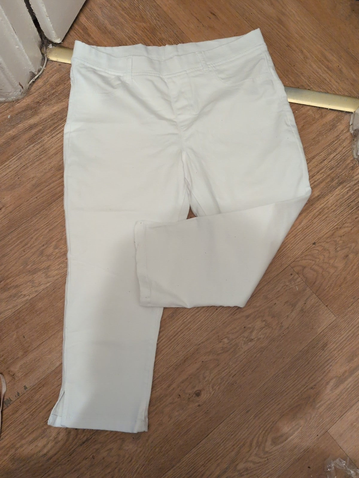16 White Pull On Leggings Ankle/Crop