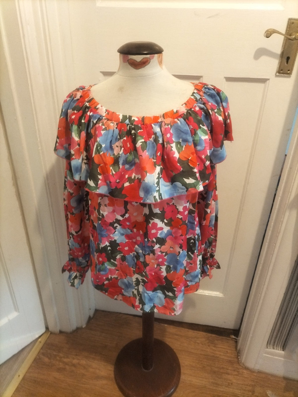 Ladies Size Medium Multi Color Elasticated Chest Long Sleeve Blouse