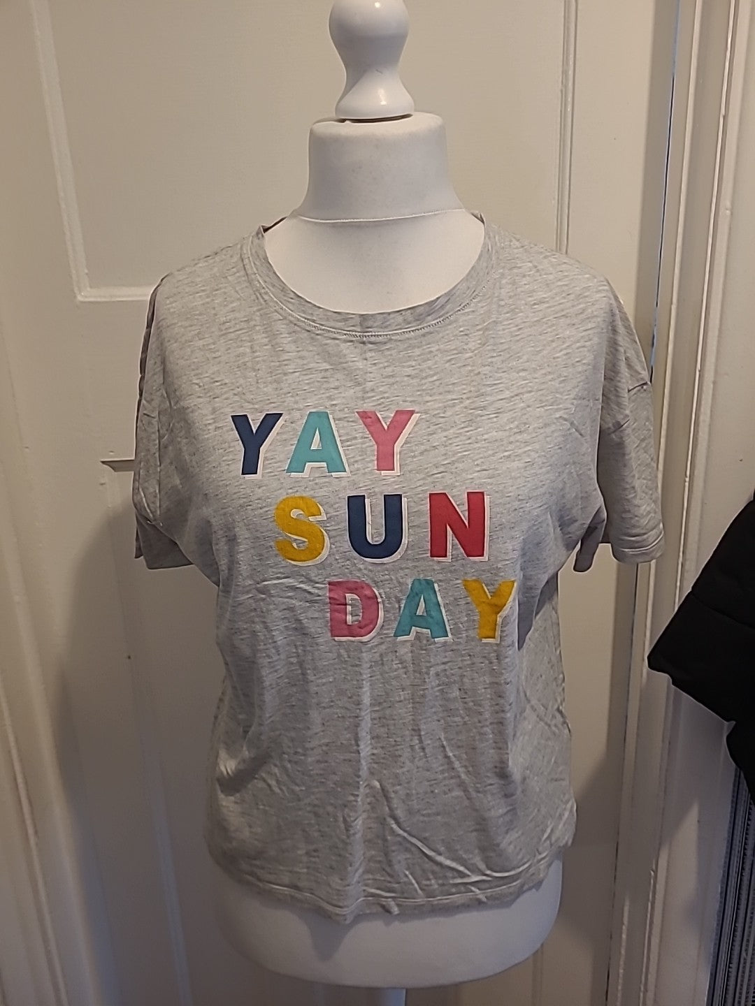 Ladies Marks And Spencer Size 12 Grey "Sunday" Print Pyjama Top
