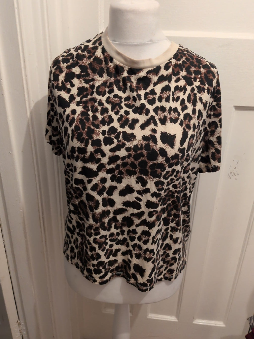 Primark XL Leopard Print Short Sleeve T-shirt Ladies Relaxed Fit