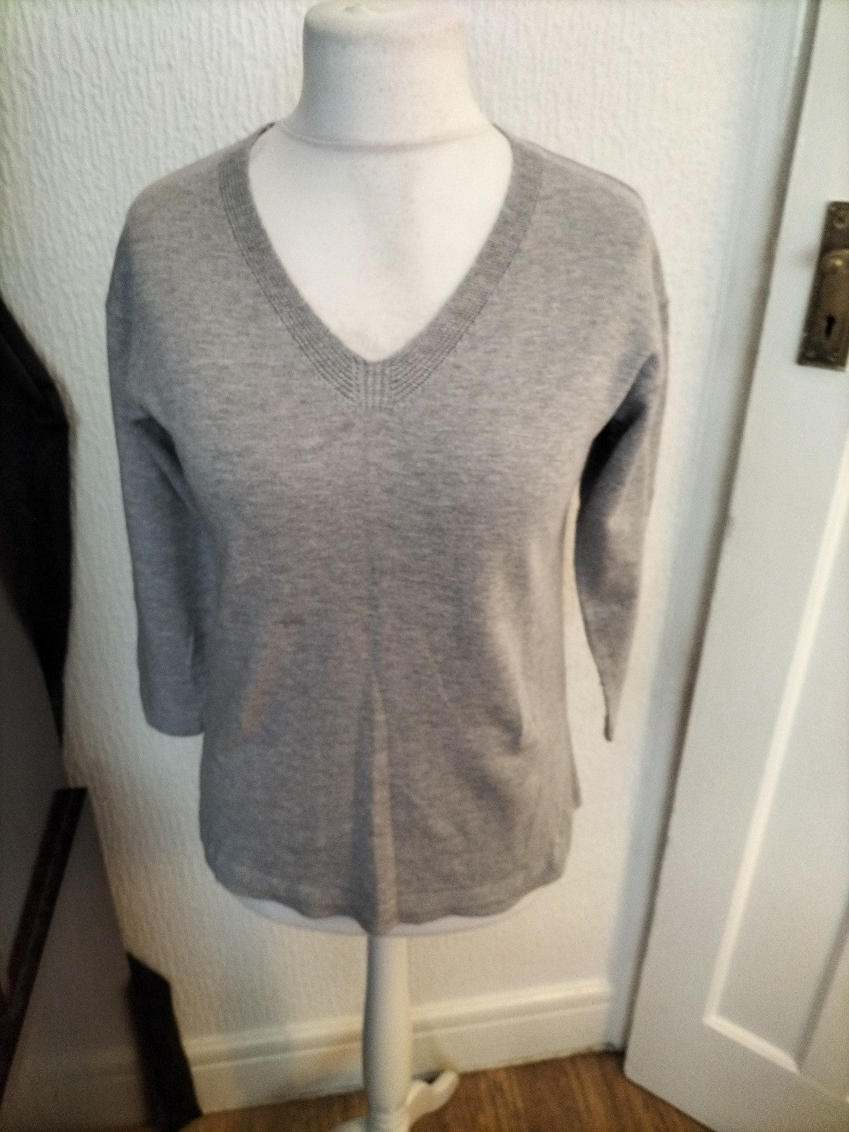 Ladies Crew Clothing Size 10 Grey Long Sleeved Top