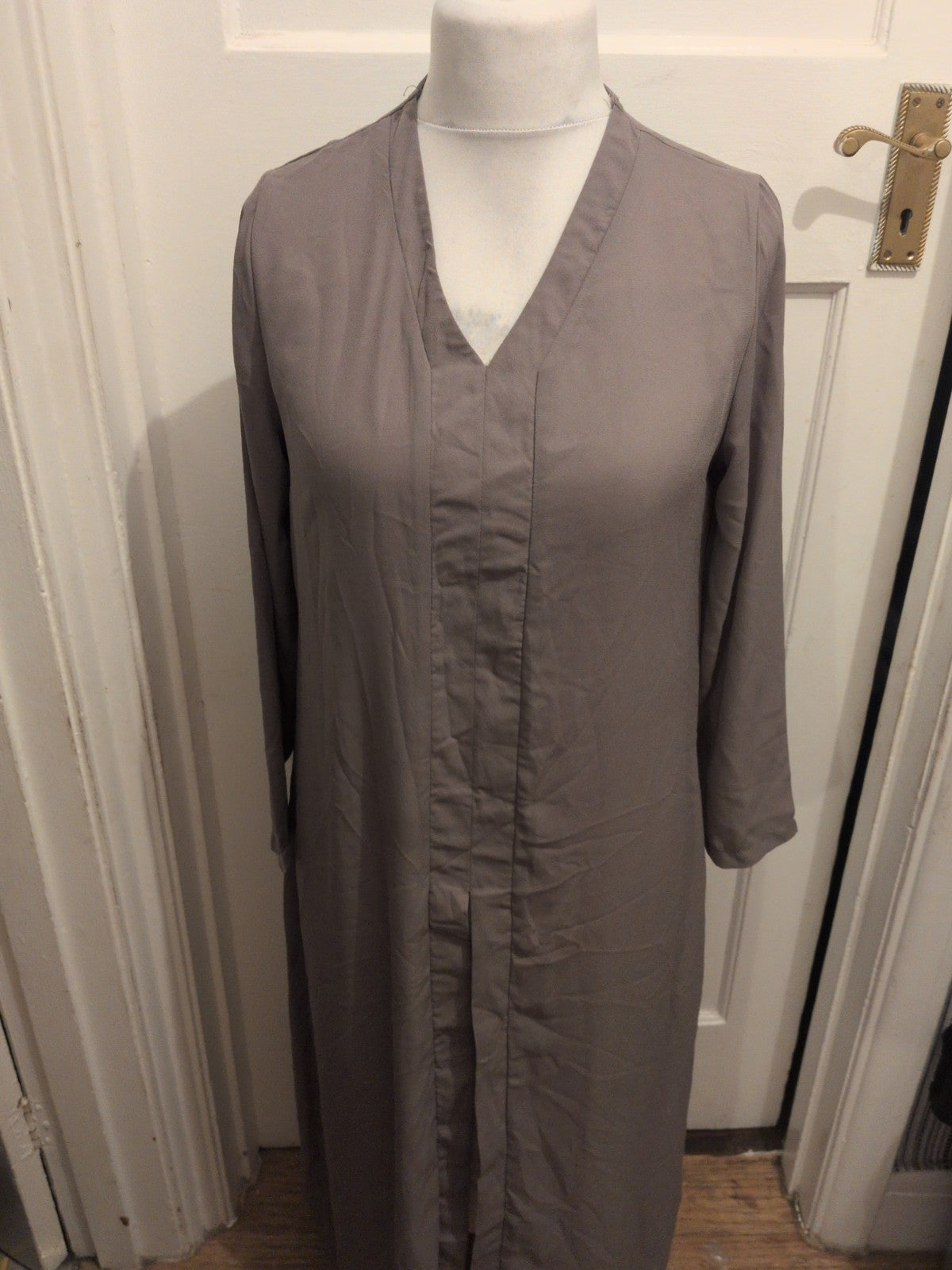 Ladies Size Large Green Long Sleeve Long Length Dress