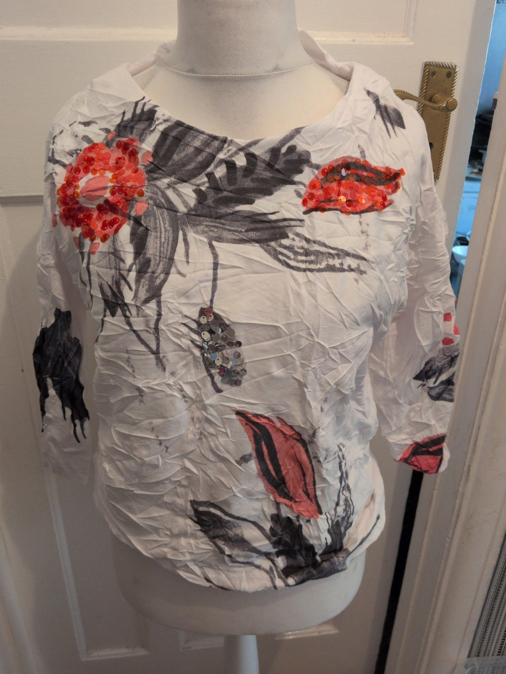 Privacy Large White Floral With Sequin T-shirt