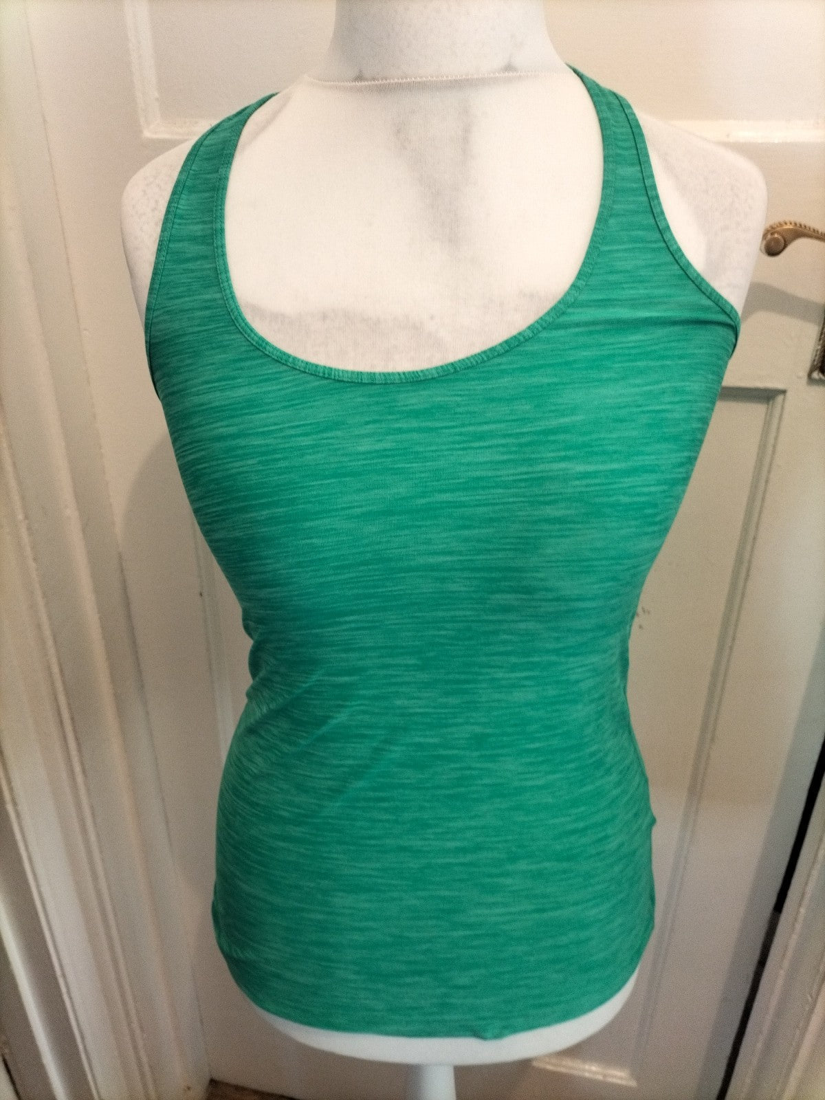 Ladies Kirkland Size XS Green Toned Sleeveless Tank Vest Top