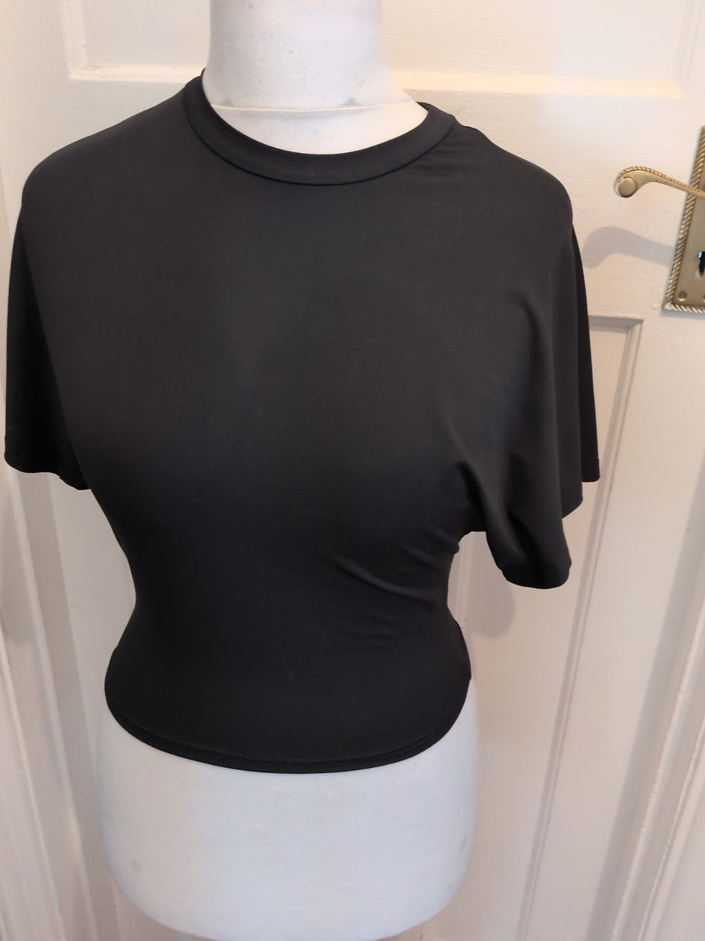 Medium Plain Black Short Sleeve T-shirt