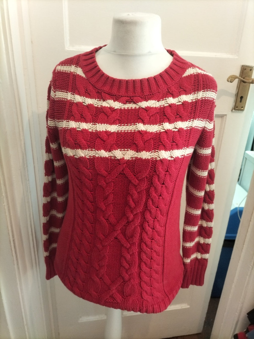 Next 10 Red And White Knit Long Sleeve Jumper