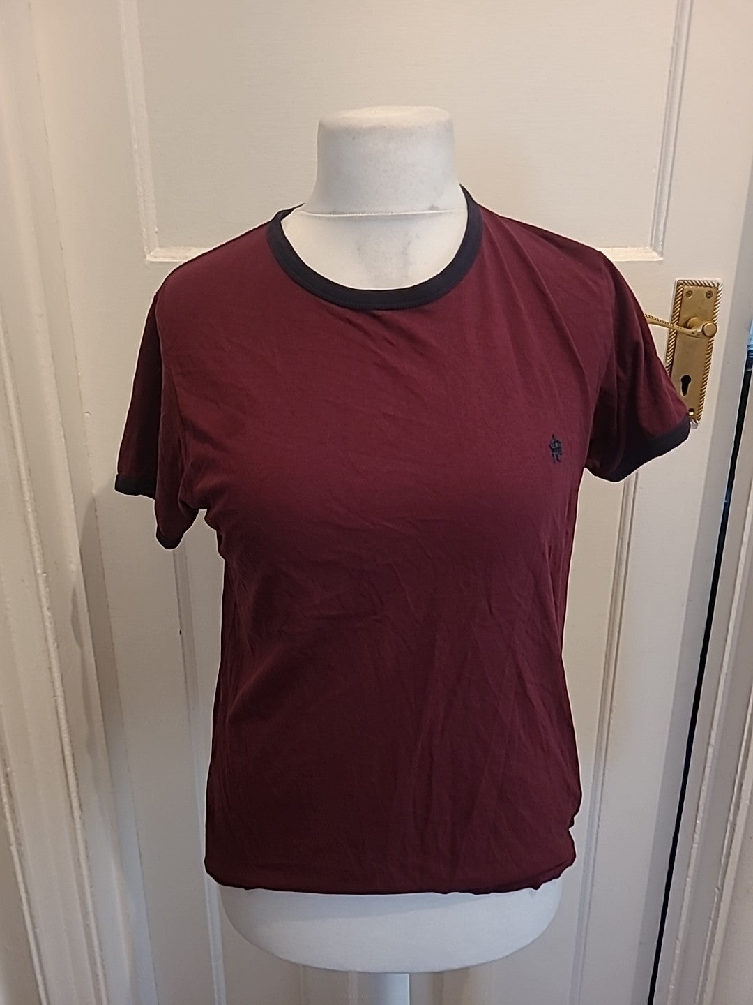 Mens French Connection Size Medium Deep Purple Short Sleeve Tshirt
