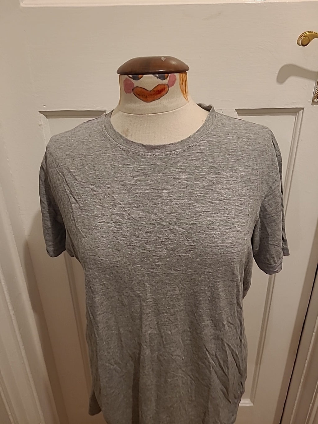 Mens Primark Size Large Tailored Fit Grey Short Sleeve Tee