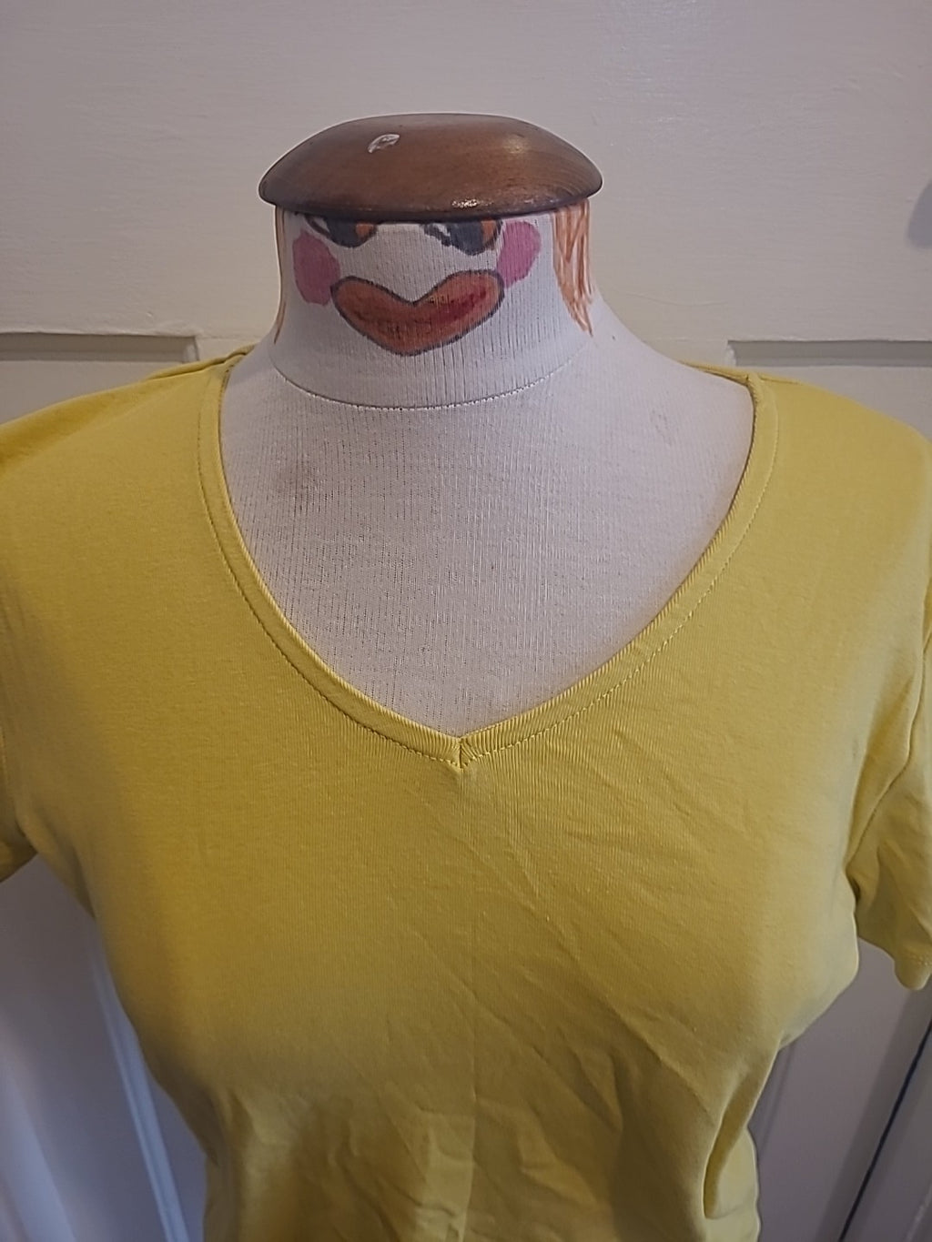Ladies Bonmarche Size 14 Lime Short Sleeved Tshirt