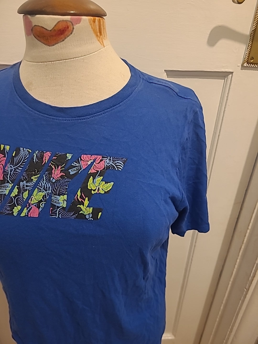 Mens Nike Size Medium Blue Short Sleeved Tshirt