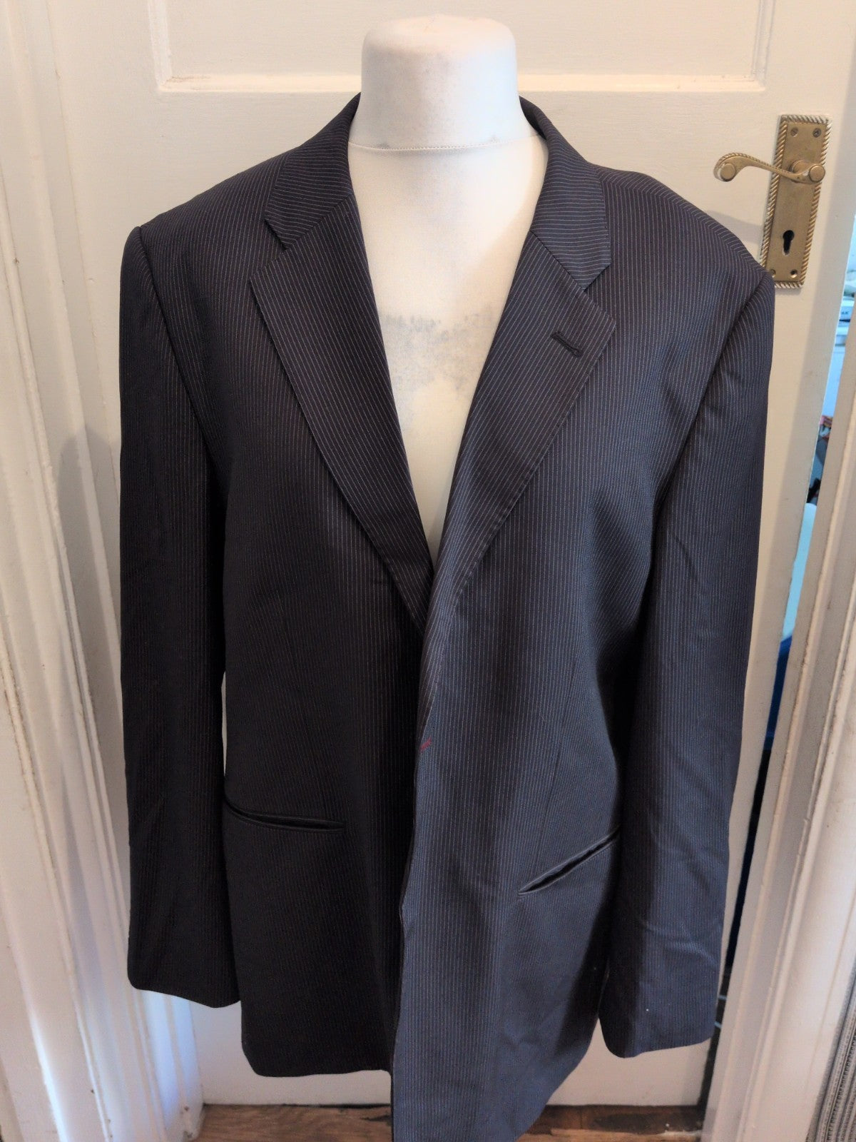 Mens Burton Size XL Black Pinstripe Lined Suit Jacket