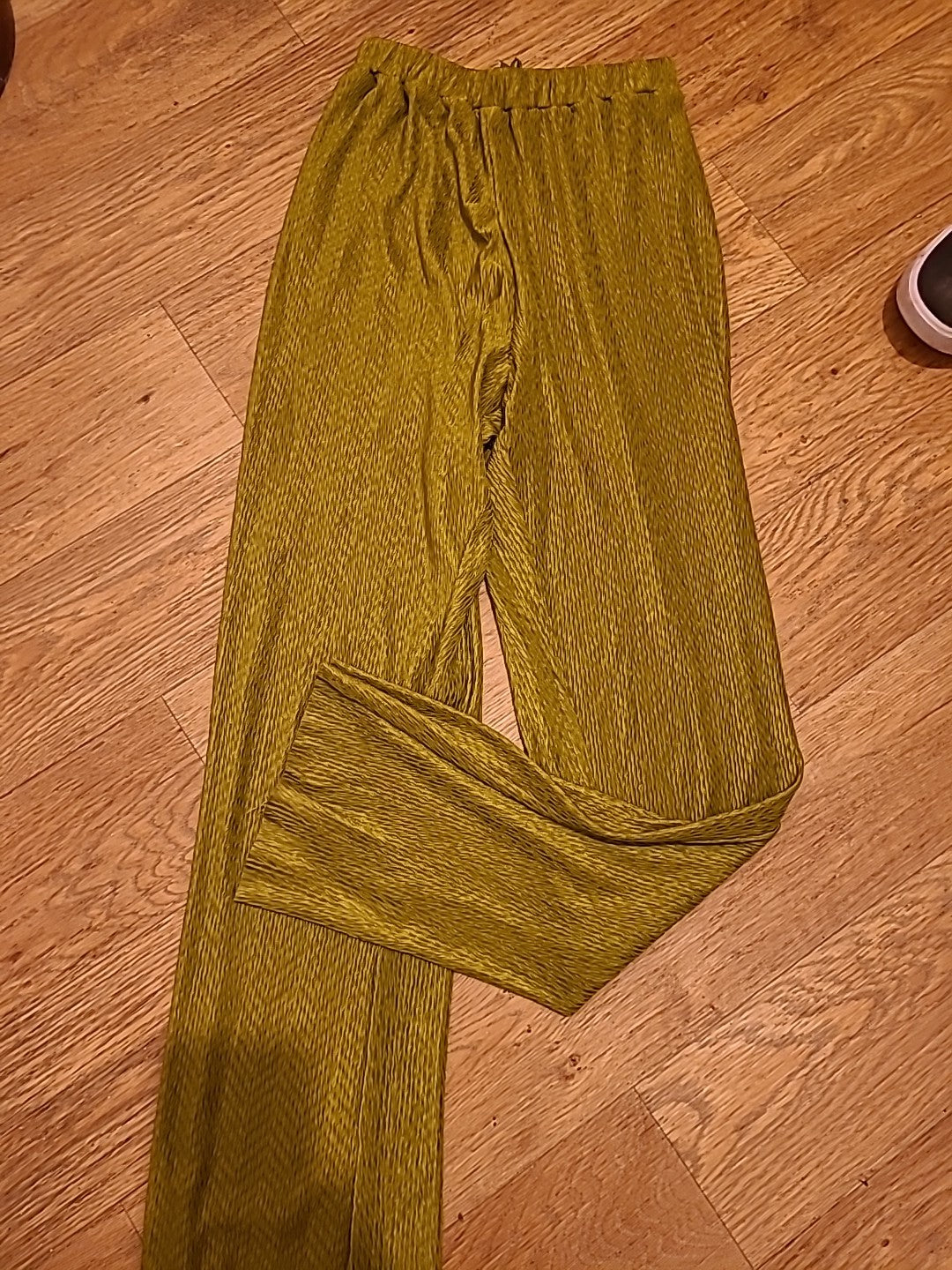Ladies Lola May Size Small Green Karki Elasticted Waist Trousers