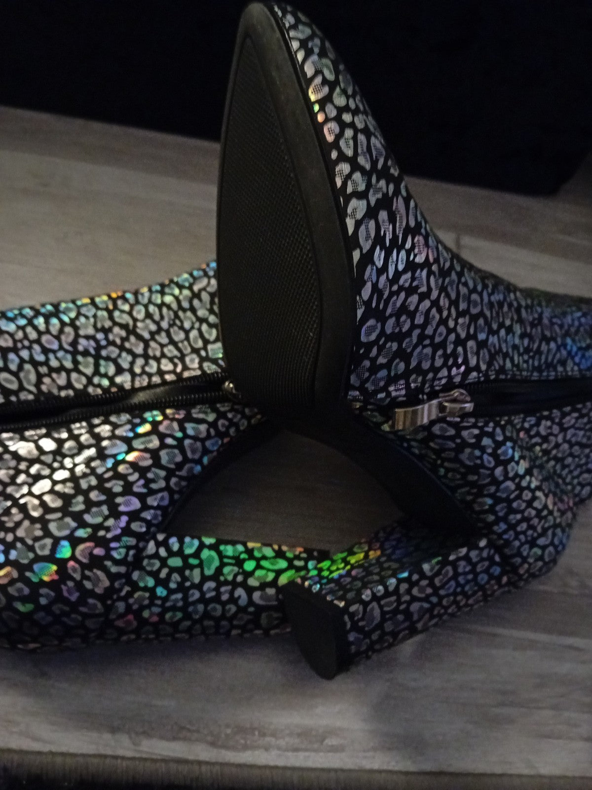 Ladies Brand New Silver And Black Shiny Ankle Boots Size 40 Free Delivery