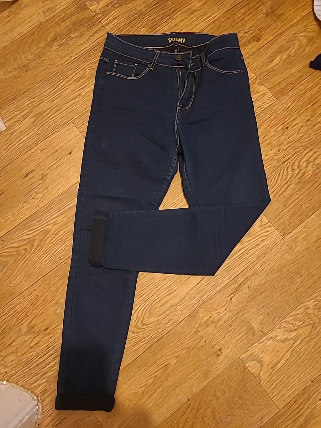 Ladies Size 12 Skinny Supersoft Jeans