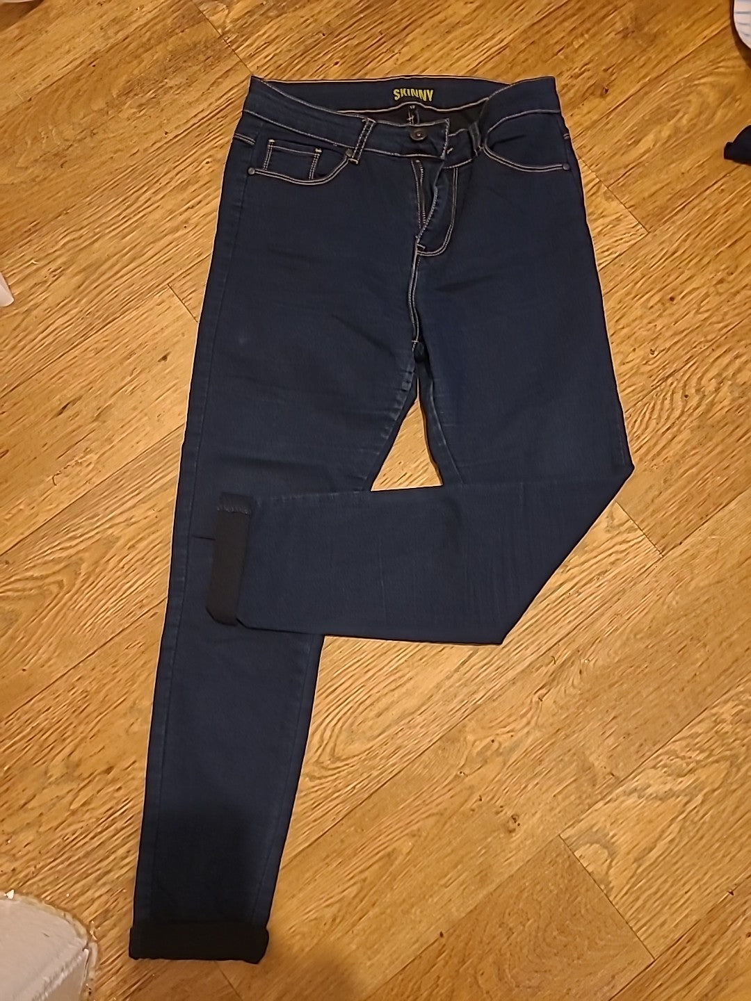 Ladies Size 12 Skinny Supersoft Jeans