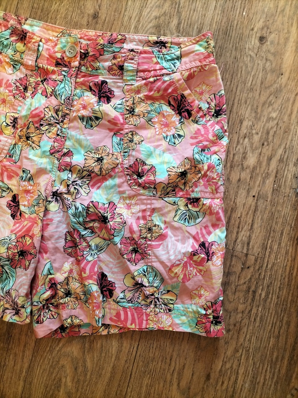 Ladies George Size 10 Pink Floral Shorts
