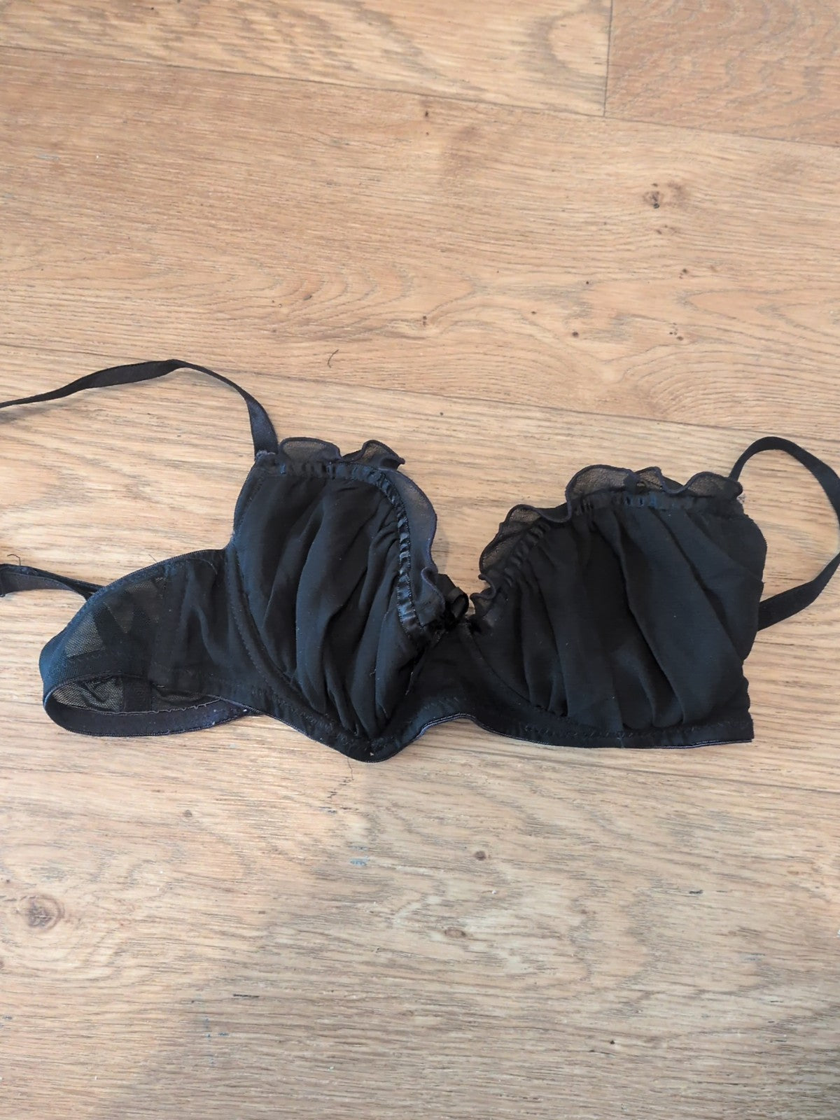 Knickerbox 32a Black Slight Pad Wired Bra