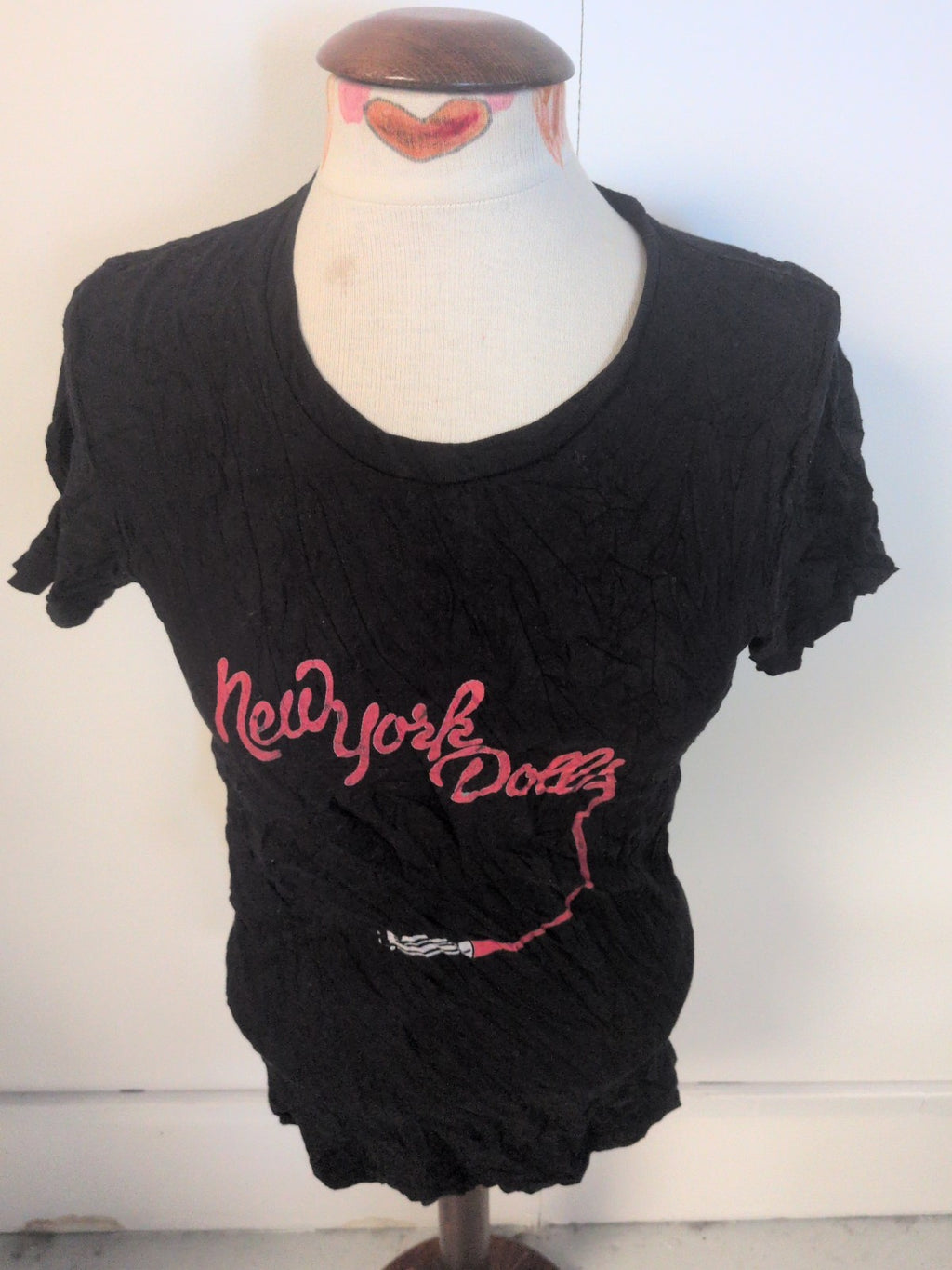 Ladies Size Small New York Dolls Printed T-shirt Short Sleeve