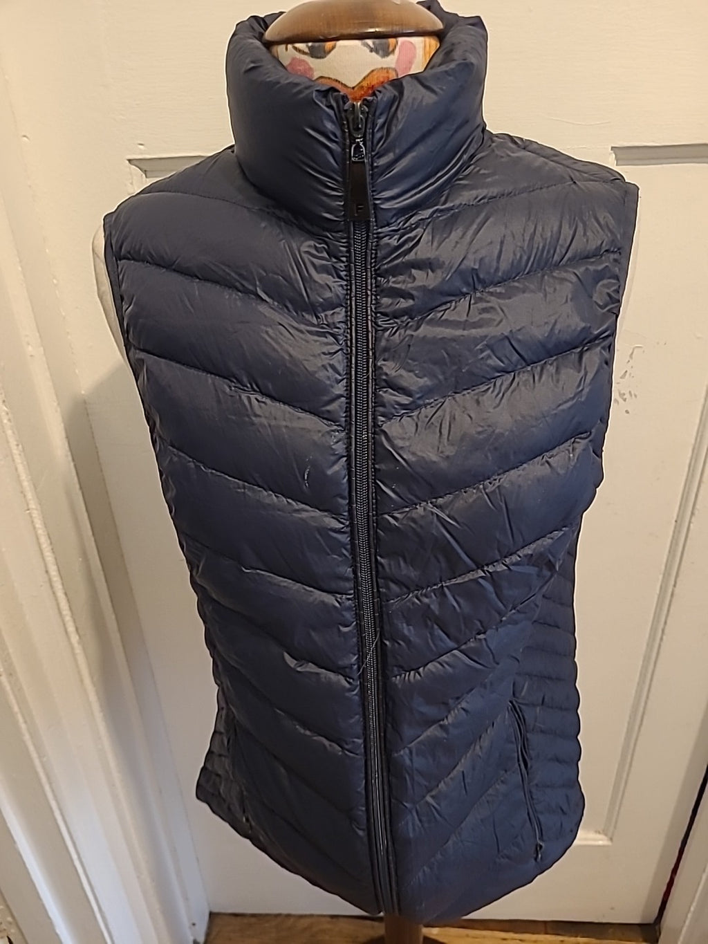 Ladies Size 12 Navy With Floral Lining Puffer Jacket