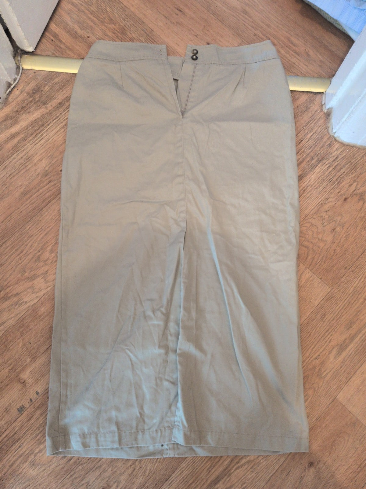Hawkshead 14 Beige Midi-Long Skirt