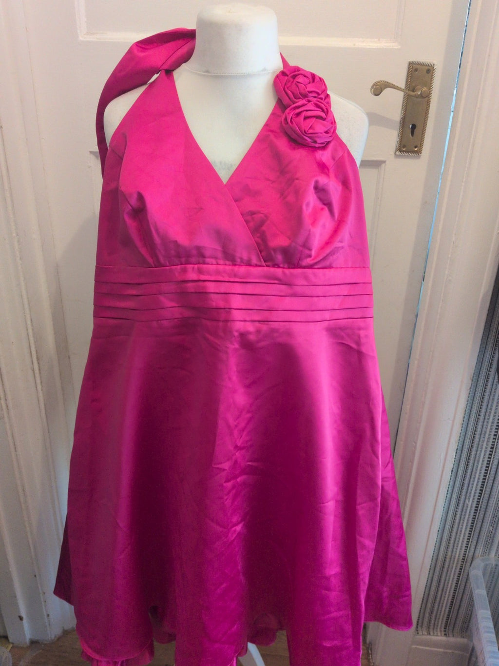 Ladies Debut Size 18 Pink Lined Flared Sleeveless Dress