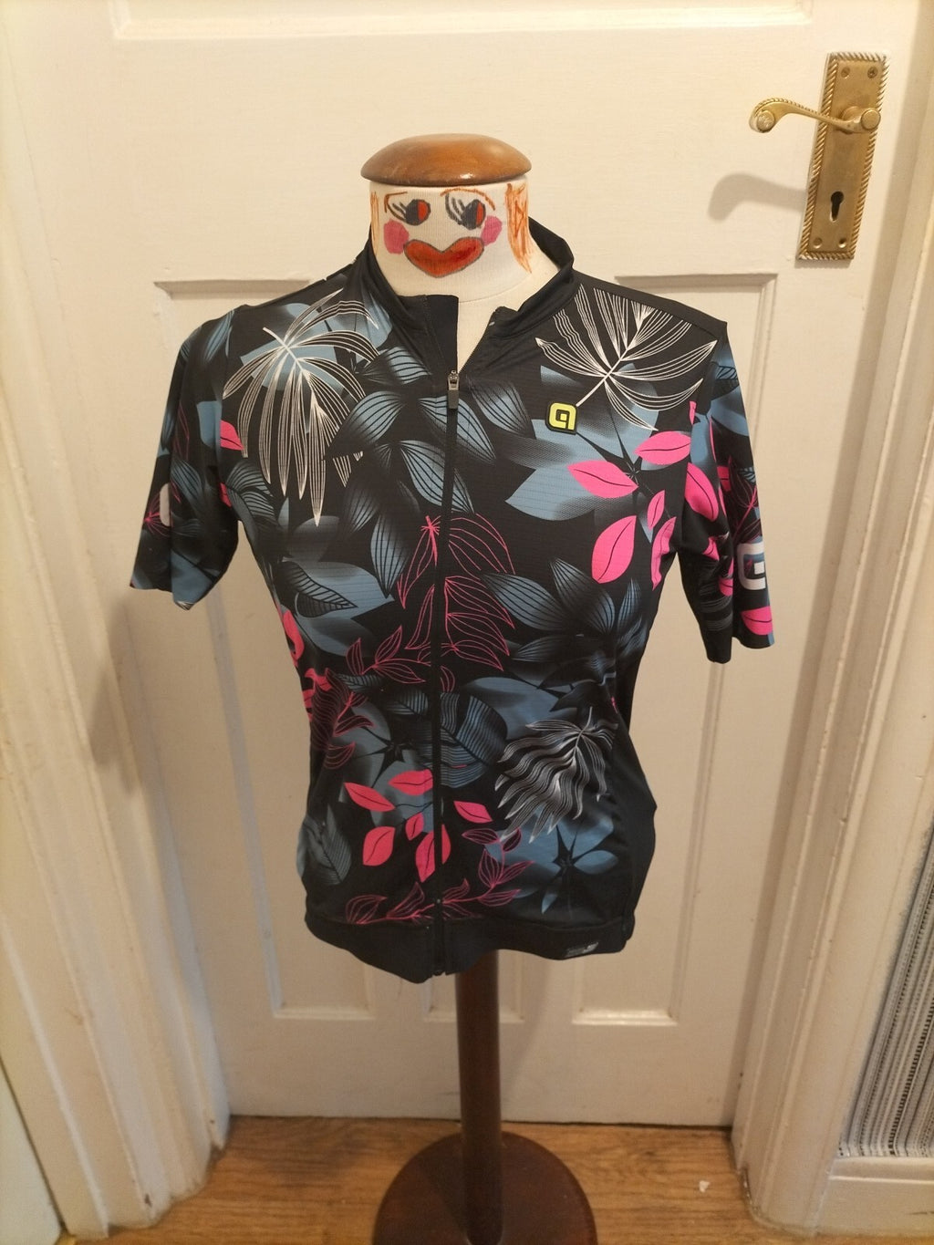 Ladies Qle XL Black/Turquoise/Pink Short Sleeve Sport Top
