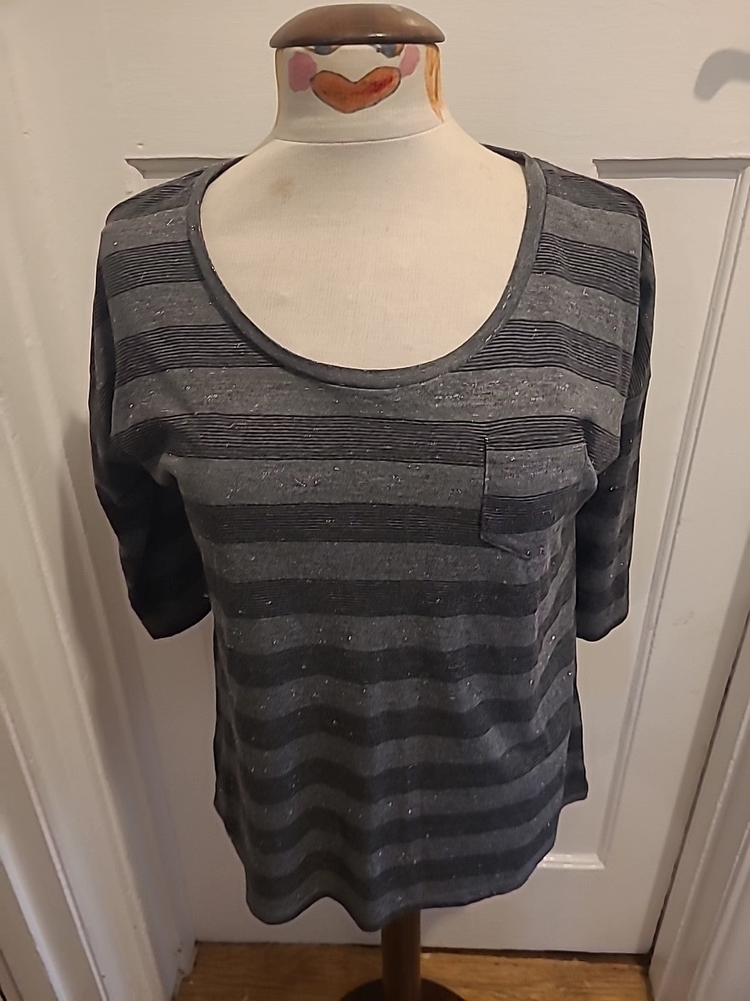 Ladies Papaya Leisure Size 8 Black And Grey Striped Mid Sleeved Tshirt