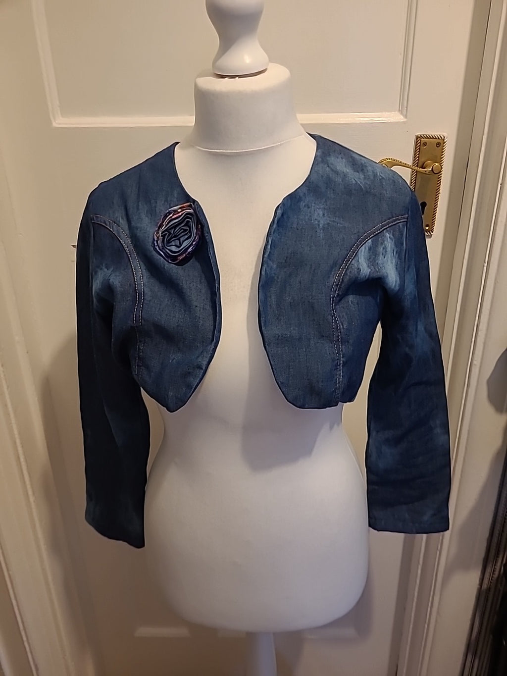 Ladies Flam Mode Size Large Blue Cardigan