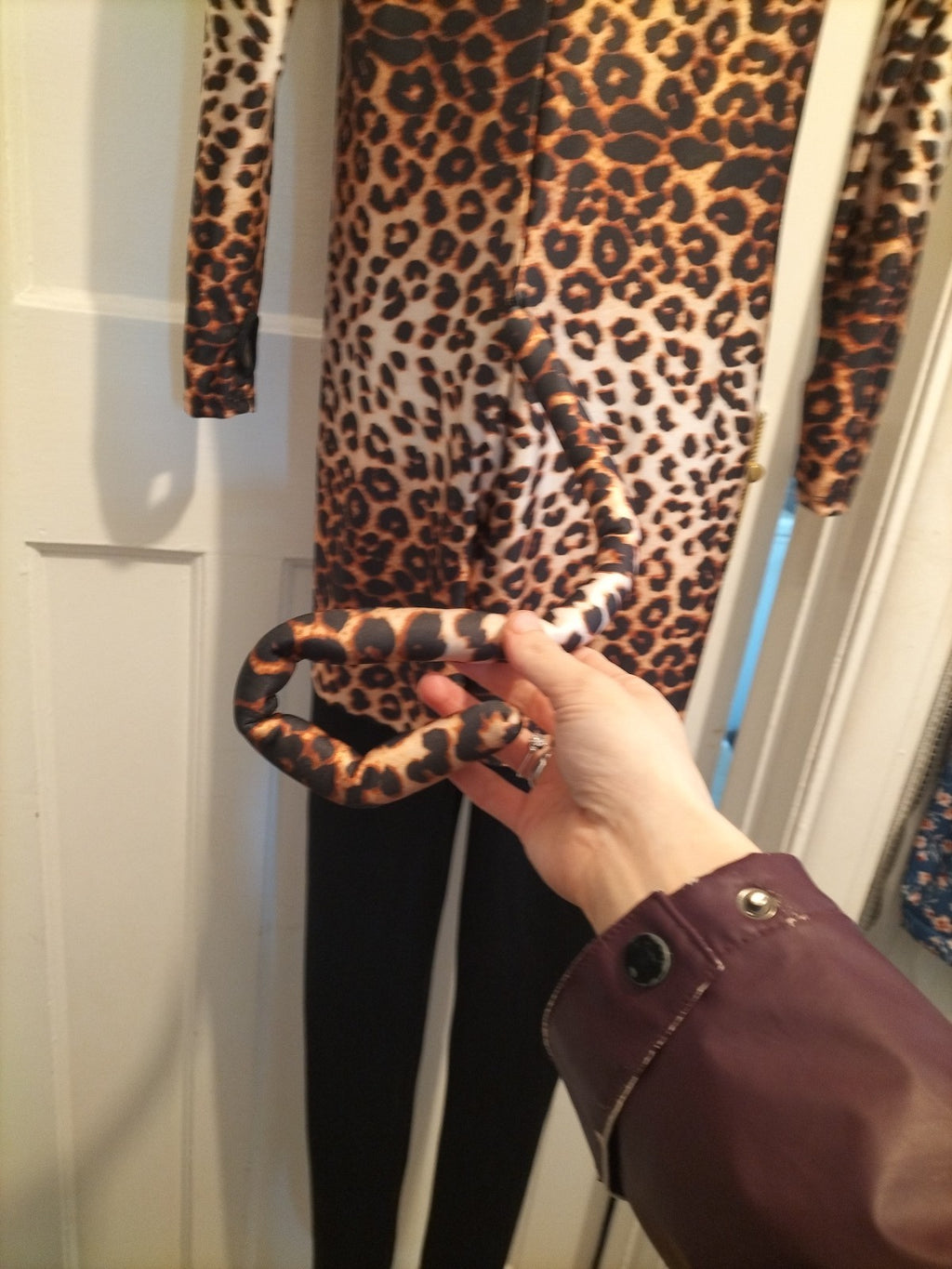 Ladies Size Small Leopard Print Fancy Dress Costume
