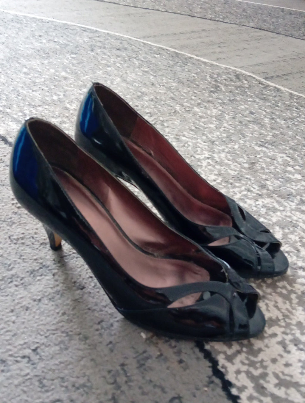 Ladies Carvela Open Toed Black Heeled Shoes Size 37 FREE DELIVERY