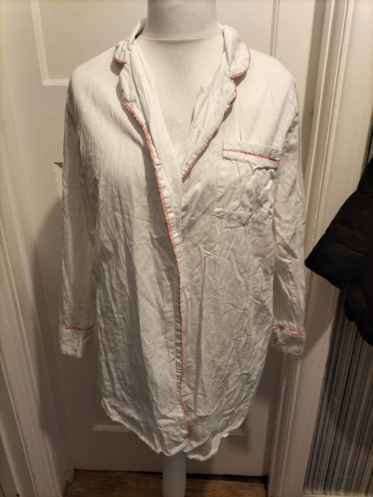 Ladies New Look Size Medium Wifey Pajamas Top