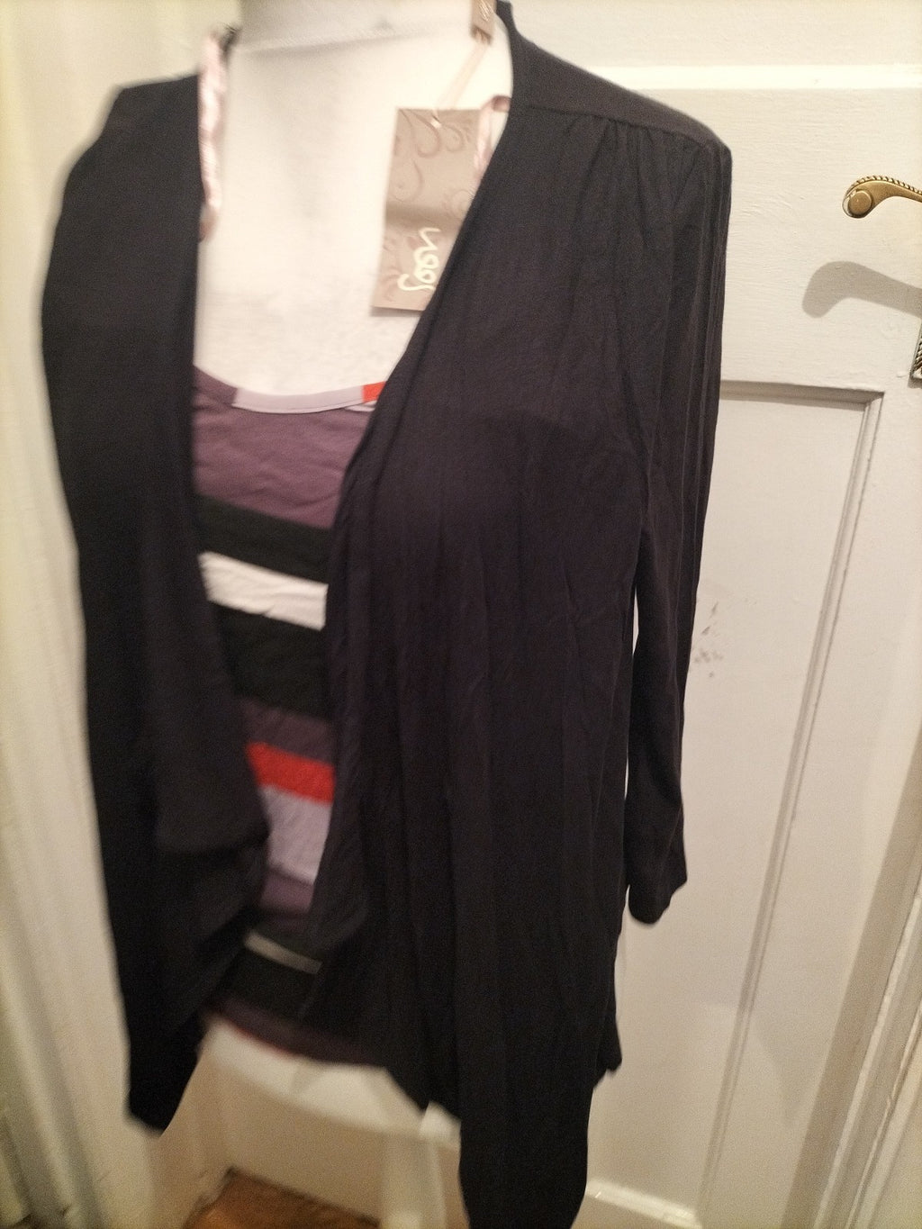 Brand New Ladies Soon Size 12 Black Striped Long Sleeve Blouse