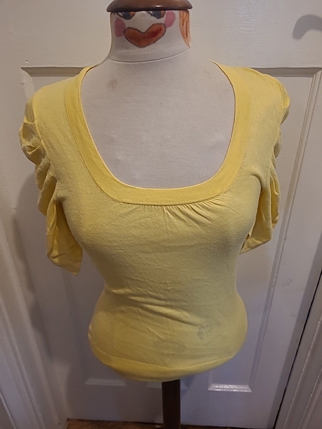 Ladies Warehouse Size 10 Yellow Scoop Neck Short Sleeved Blouse