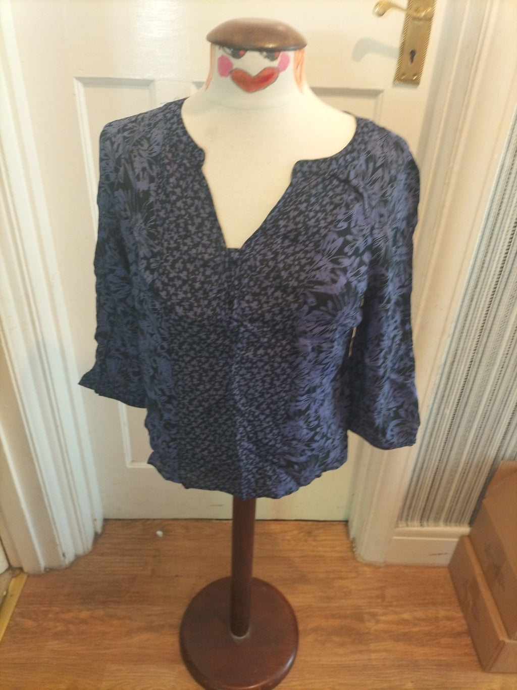 Ladies Small Purple Black Floral Long Sleeved Blouse