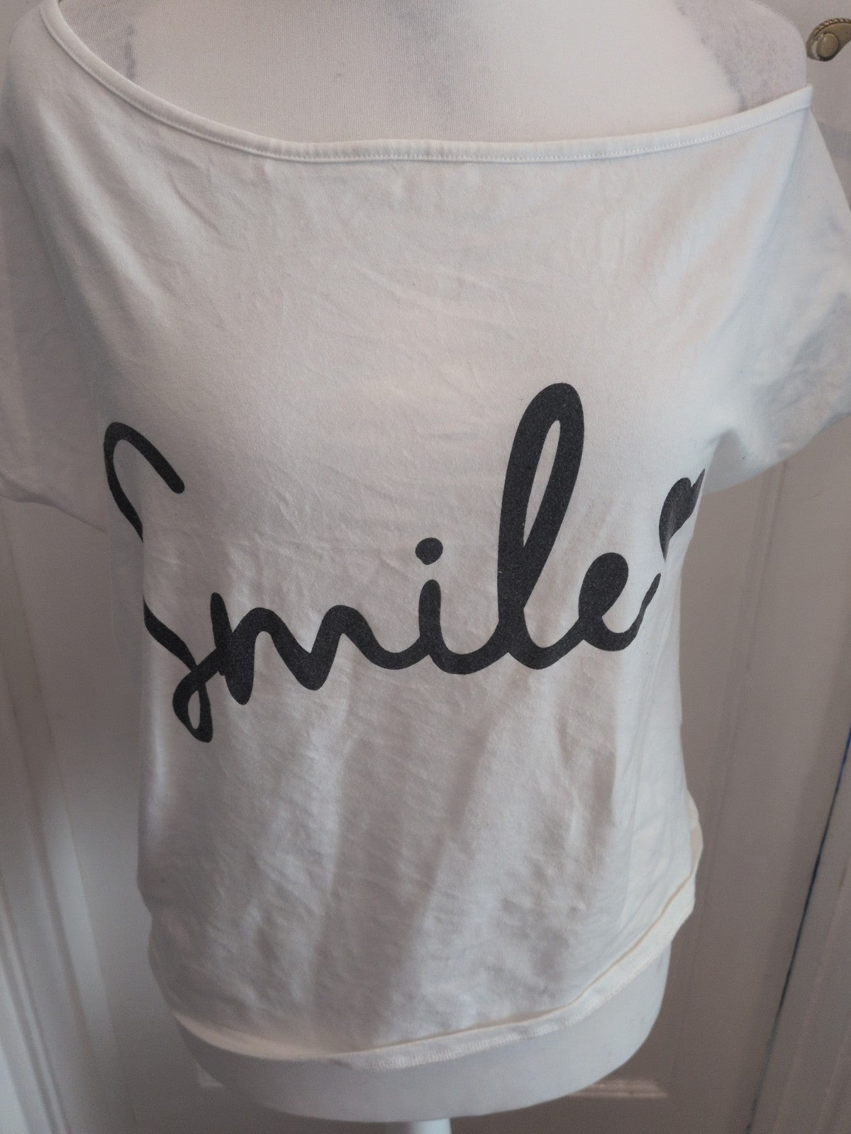 Large White With Black"Smile" Print Short Sleeve T-shirt
