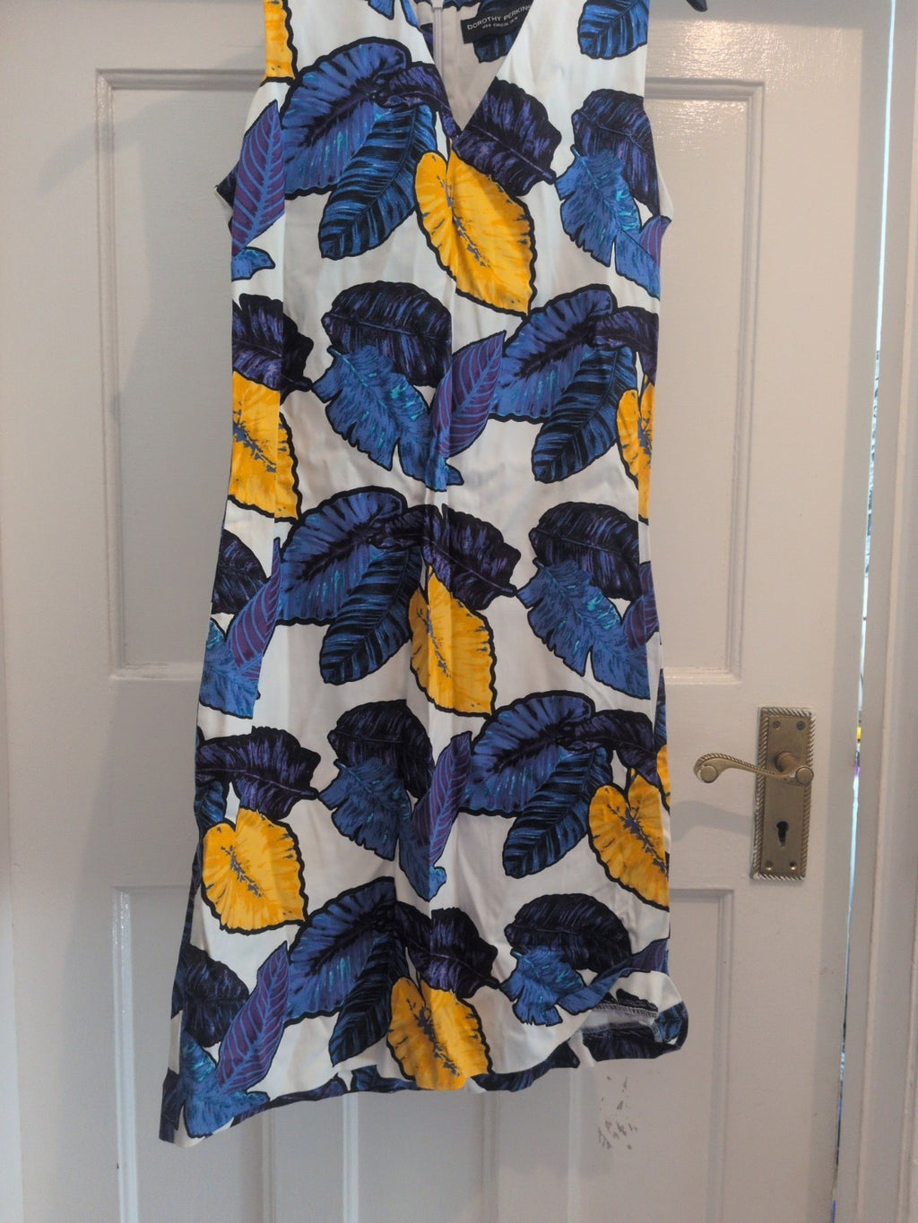Dorothy Perkins 10 Yellow With Blue And White Leaves Sleeveless Dress V Neck
